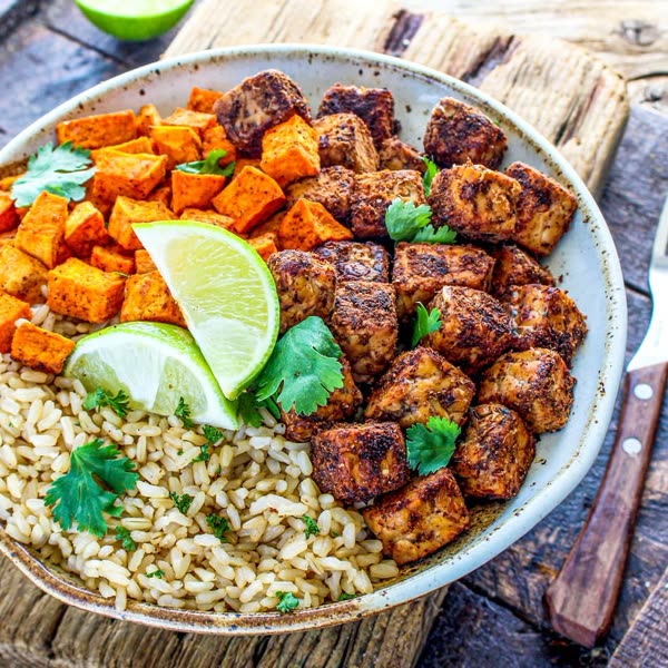 Sweet Potato Tempeh Bowl